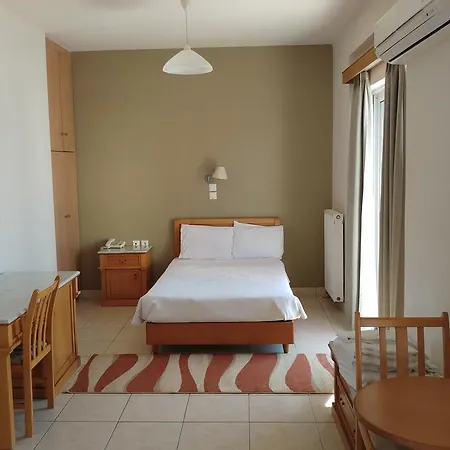 Hotel Lykeon *