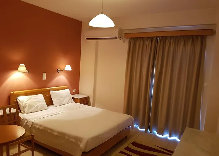 Lykeon * מגלופוליס