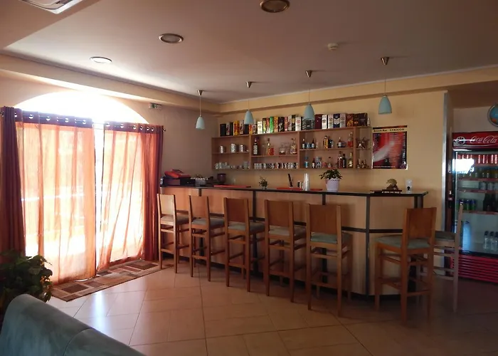 Lykeon * מגלופוליס